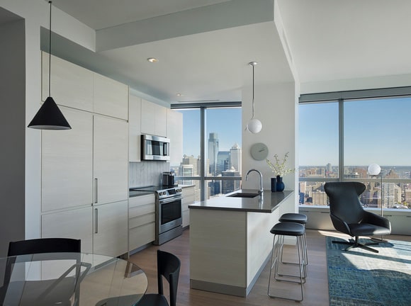 AKA UniversityCity Suite kitchen