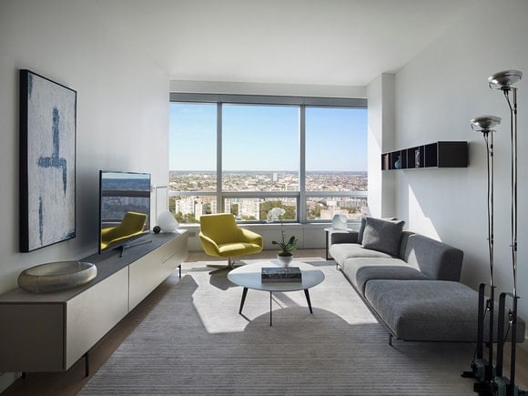 AKA UniversityCity Suite livingroom 3